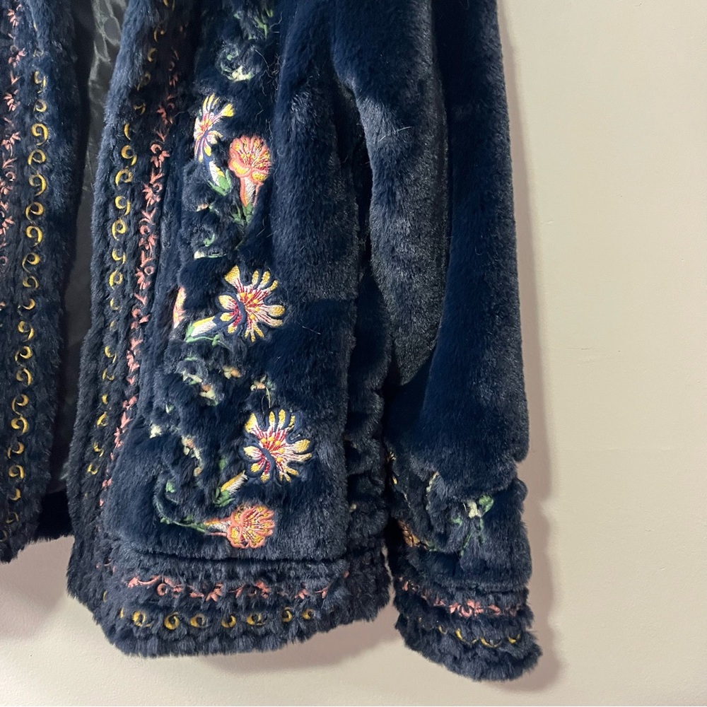 Zara Midnight Navy Embroidered Floral Plush Coat Boho Folk Romantic Faux Fur - Picture 8 of 14